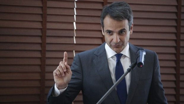 Η ατάκα οπαδού του ΠΑΟΚ σε Μητσοτάκη για… Μαρινάκη!