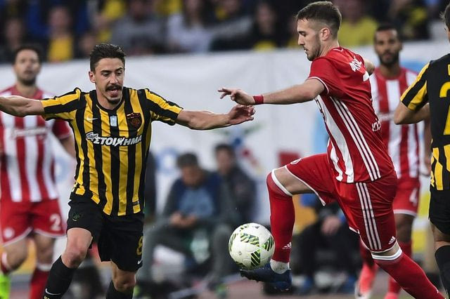 Με ποιους πέφτουν και ποιους αποφεύγουν Ολυμπιακός και ΑΕΚ