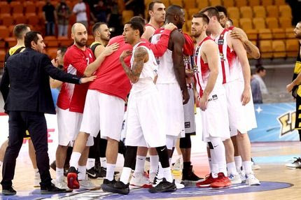 Το “πάρτι” του Ολυμπιακού με Άρη μέσα από την παρακάμερα