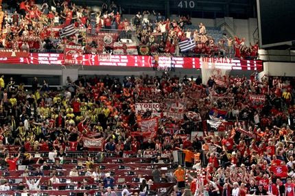Οι οπαδοί του Ολυμπιακού ανέβασαν τη… θερμοκρασία