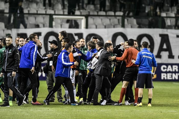 Οριστική διακοπή στο ντέρμπι της Λεωφόρου!