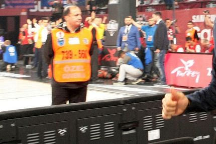 Η δημοσιογράφος που… τρέλανε το “Sinan Erdem”