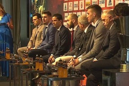 Σφαιρόπουλος: “Ξέρουμε να παίζουμε με την πλάτη στον τοίχο”