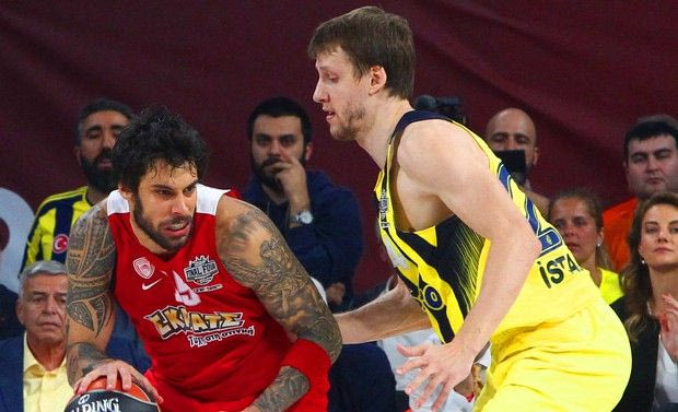 Πού το πάει η Φενέρ με Πρίντεζη…