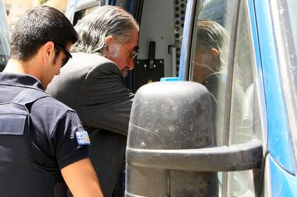 Στο πλευρό του Ψωμιάδη ο Μπουρούσης