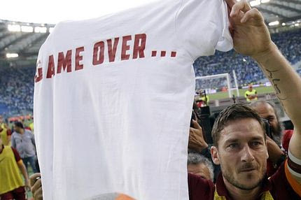 Το πανό ΣΕΒΑΣΜΟΥ των οπαδών της Λάτσιο στον Τότι