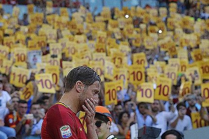 Δάκρυσε ο Τότι και όλη η Ρώμη για το αντίο του αιώνα!