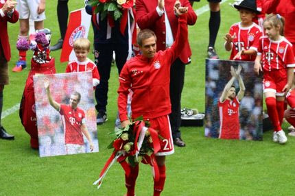 Συγκίνηση στο “αντίο” του Φίλιπ Λαμ