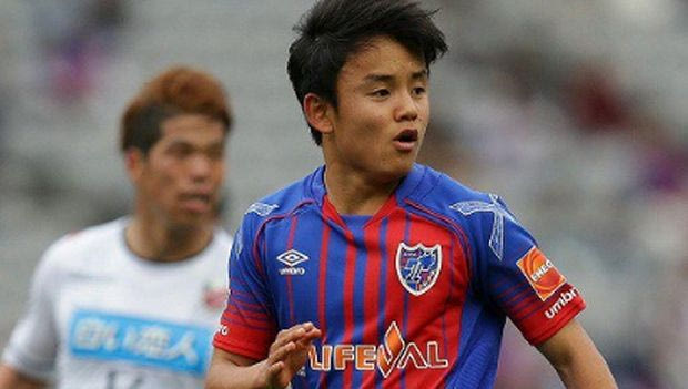 Ντεμπούτο ο “νέος Μέσι” με συμπαίκτη πράσινο “παλτό”