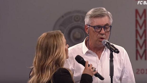 Τραγούδησε μαζί με την Anastacia ο Αντσελότι!