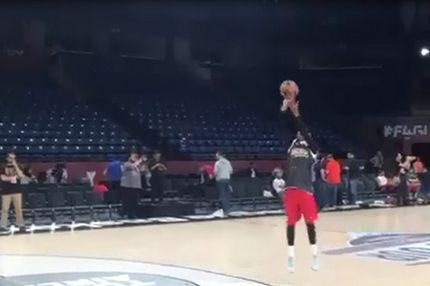 Πόσα σερί τρίποντα βάζει ο Γκριν;