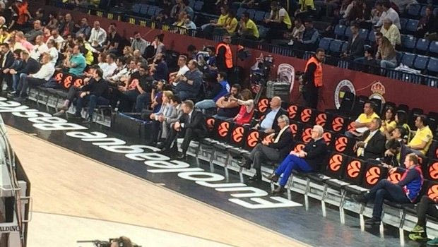 Έχασε την κούπα, τον… παράτησαν οι γυναίκες!