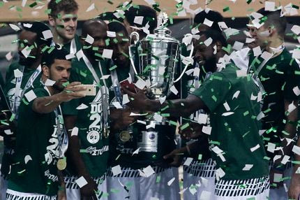 Έγινε η φιέστα των πράσινων, δείτε τις εικόνες