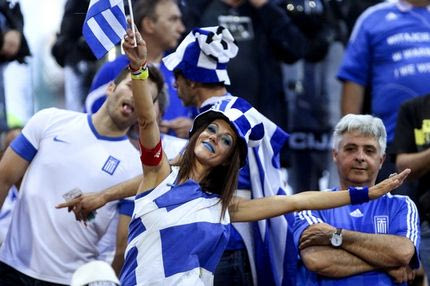 Η Ελληνίδα οπαδός που “μαγνήτισε” την κάμερα