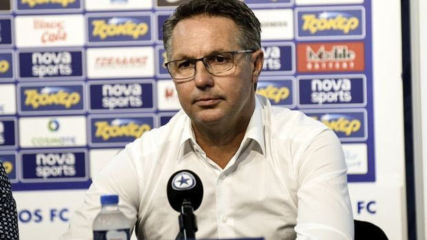 Ο Κάναντι έφερε και την… φιλαρμονική της Βιέννης στο Περιστέρι