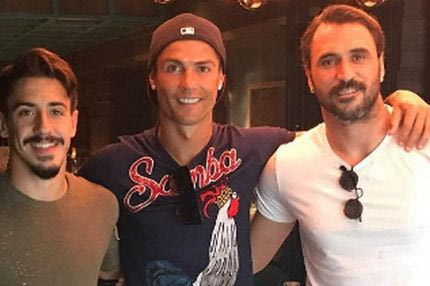 PHOTO: Έφαγαν παρέα με Ρονάλντο οι Σιμόες και Αλμέιδα!