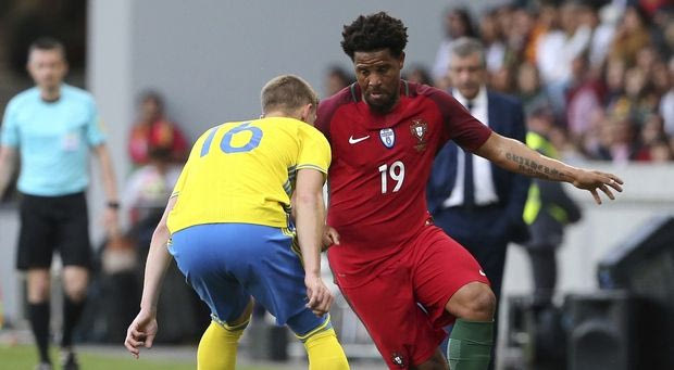 Το σκέφτεται για Ολυμπιακό ο Ελιζέου!