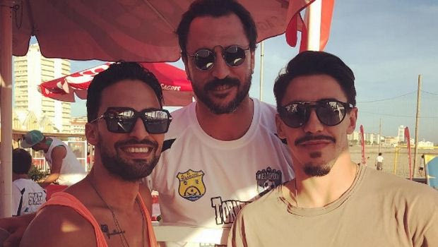 “Μόνο ΑΕΚ” για Σιμόες, Αλμέιδα και Μπαρμπόσα