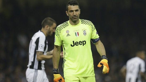 Ο Μέσι δεν χωράει στους κορυφαίους του Μπουφόν