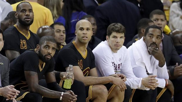 Έντονη και… περίεργη μυρωδιά στα αποδυτήρια των Καβς