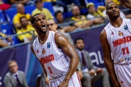 Ο νέος ξένος του Σάρας είχε προγαμιαίες σχέσεις!