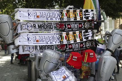 Το ζευγάρι Γιούβε-Ρεάλ φιγουράρει και σε… νυφικά!