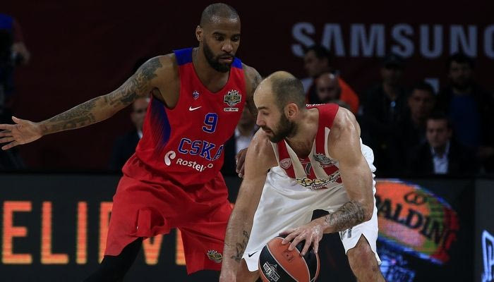 Μπάρτσα και Αρμάνι για Τζάκσον