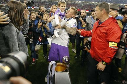 Έβγαλε σε δημοπρασία τη φανέλα του από τον τελικό του CL!