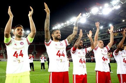 Το δίδυμο του Ολυμπιακού που αποθέωσε ο Λεάλι