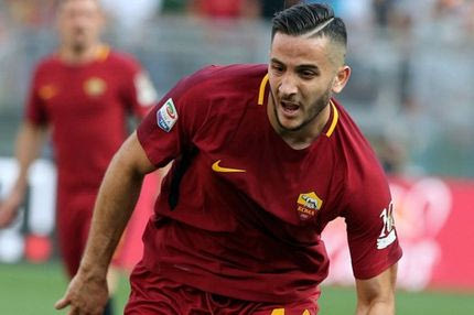 Το Facebook “πρόδωσε” την επιστροφή του Μανωλά!