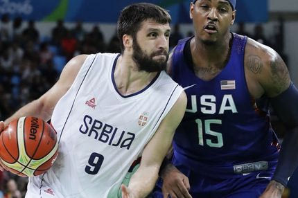 Ο Μάρκοβιτς “πρόλαβε” τον Μπαρτζώκα