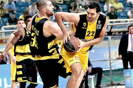 “Σκούπισε” και έφυγε για διακοπές η ΑΕΚ