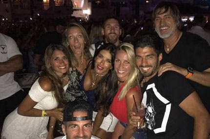 Τρελό ξεφάντωμα για Μέσι-Σουάρες πριν το ραντεβού με Βαλβέρδε