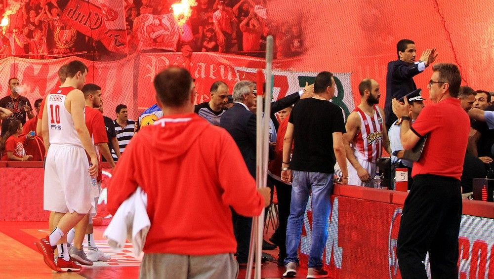 Χτυπήθηκε ο βοηθός του Πασκουάλ