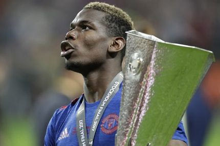 Ο Πογκμπά στηρίζει φανατικά Ντοναρούμα