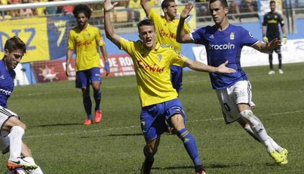 “Ψάχτηκε” με Σάλβι η ΑΕΚ!