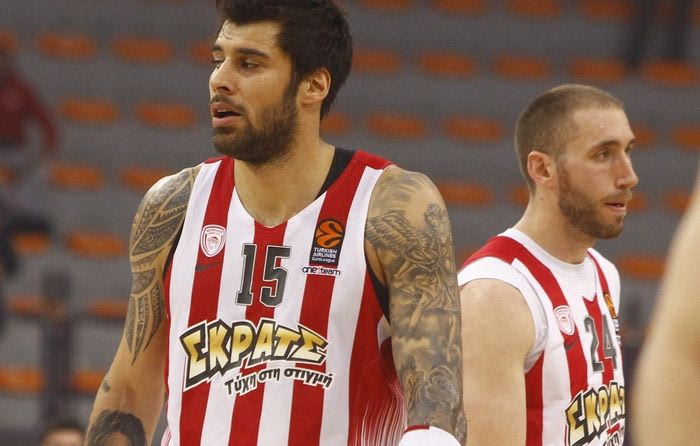 Στη λίστα της Μπαρτσελόνα οι Πρίντεζης και Λοτζέσκι