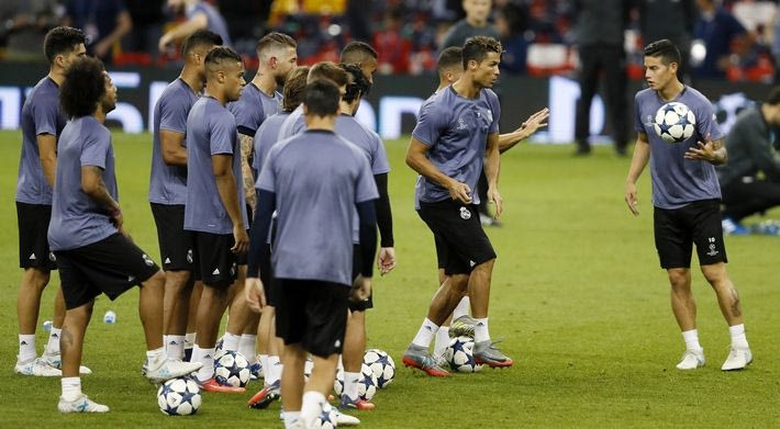 H PHOTO από την προπόνηση της Ρεάλ πριν τον τελικό που έγινε viral