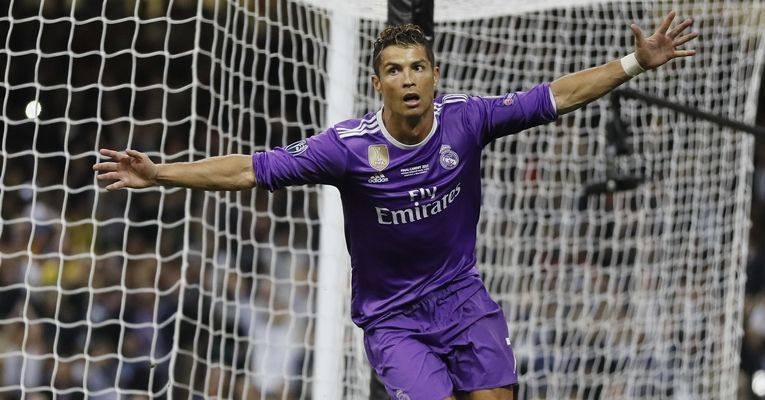 Έβαλε τα… γυαλιά στους συμπαίκτες του ο Κριστιάνο