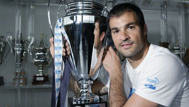 Φινάλε-εφιάλτης για Σάχα: δέχτηκε γκολ από τη σέντρα!