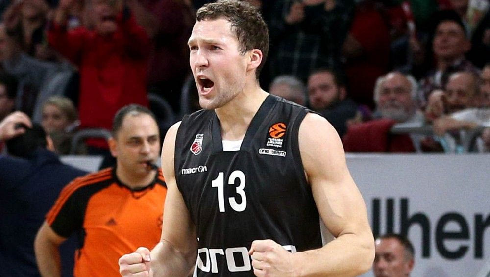 Στρέλνιεκς για δύο χρόνια!