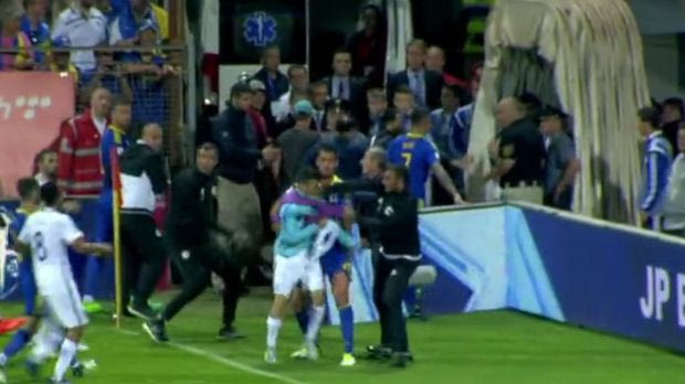 Η χυδαία ατάκα του βοηθού που τρέλανε τον Γιαννιώτα