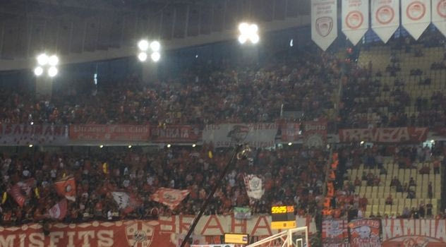 Σύνθημα για Ριζούπολη στο ΣΕΦ