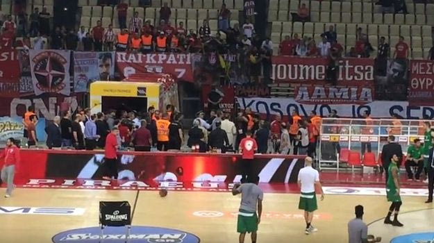 Ένταση μόλις πάτησε παρκέ ο Γιαννακόπουλος