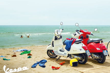 Η VESPA βάζει χρώμα στη ζωή σας με την γκάμα 2017, προσφέροντας μοναδικά πλεονεκτήματα