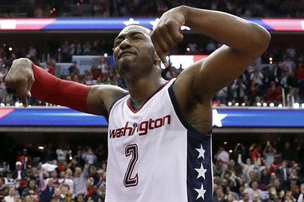 Με 3 γράμματα ο Τζον Γουόλ χλεύασε την ψηφοφορία των αμυντικών