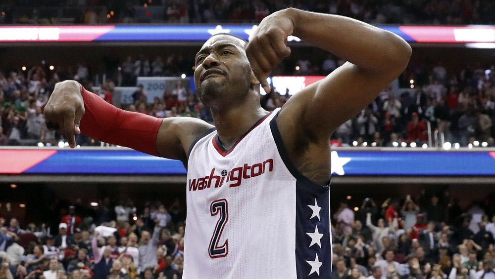 Με 3 γράμματα ο Τζον Γουόλ χλεύασε την ψηφοφορία των αμυντικών