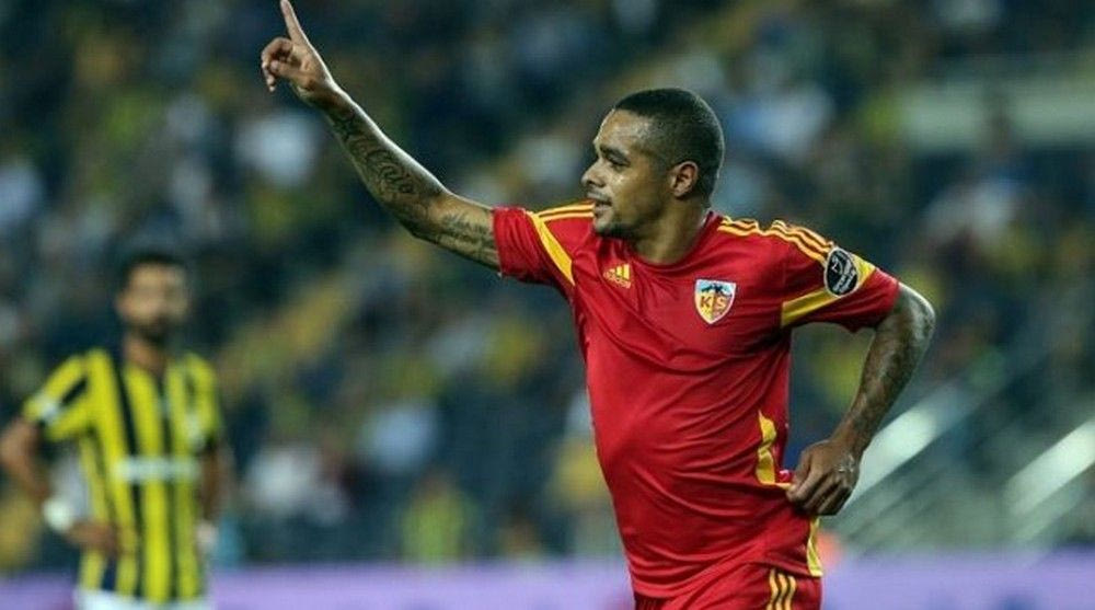 ΠΑΟΚ και ΑΕΚ για Ουέλιτον: Ποιος είναι ο Βραζιλιάνος γκολτζής