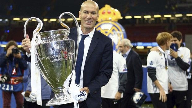 O Ζιντάν “έδιωξε” τον Ζιντάν