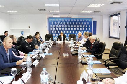 Την Παρασκευή κρίνονται τα πλέι οφ